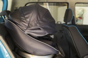 チャイルドシートの買い替え時期の見極め方