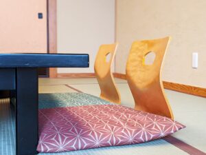 座布団の買い替えや打ち直しタイミング